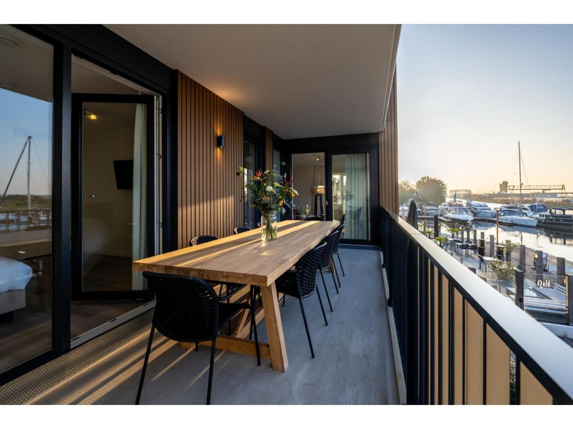 Appartement Beautiful With Balcony Kamperland