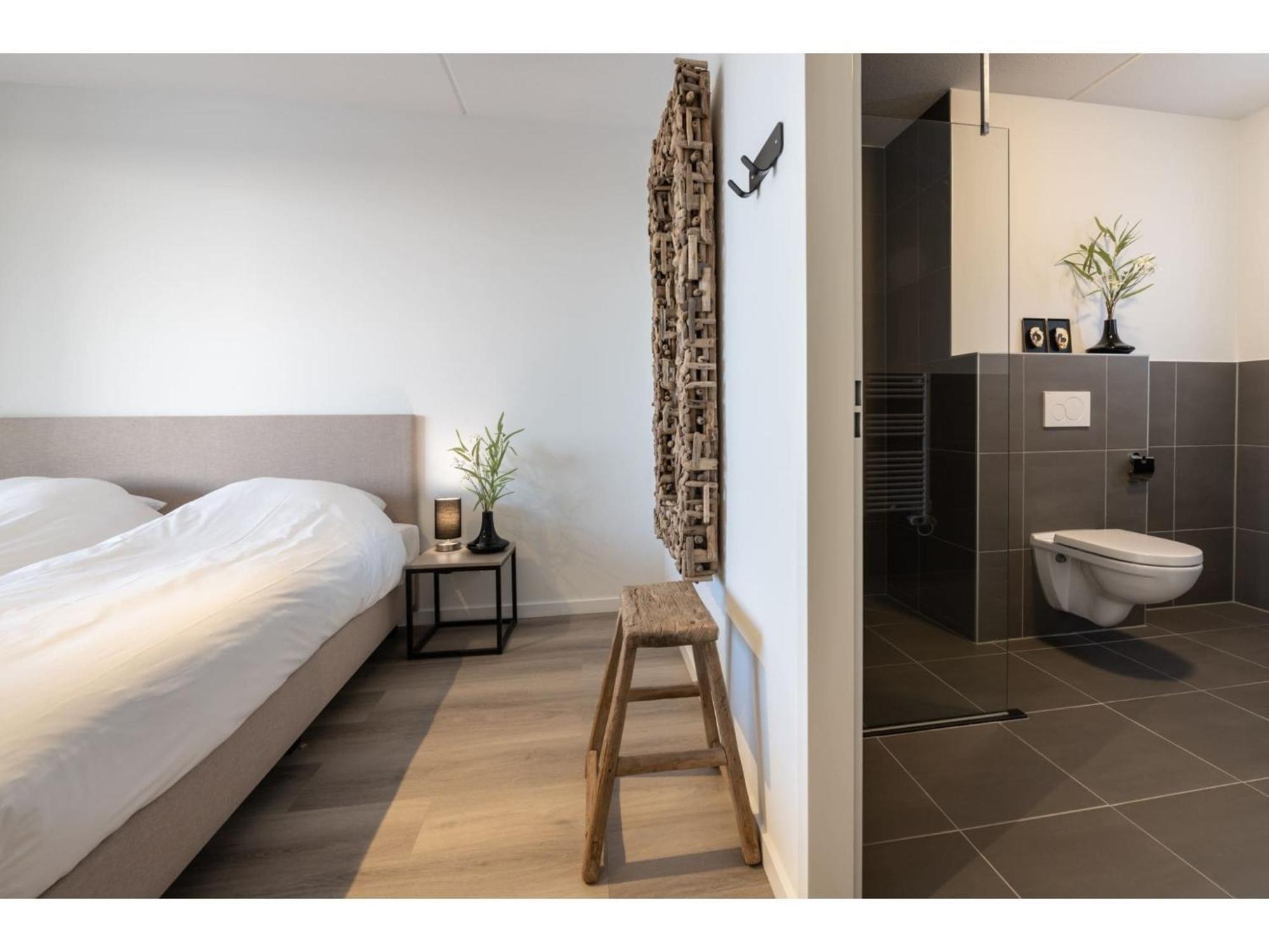 Beautiful With Balcony Appartement Kamperland